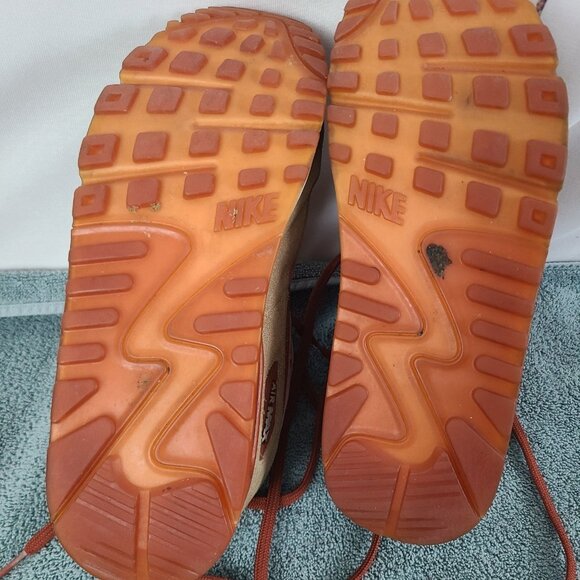 Size 8.5 - Nike Air Max 90 LX Dusty Peach - Picture 14 of 16